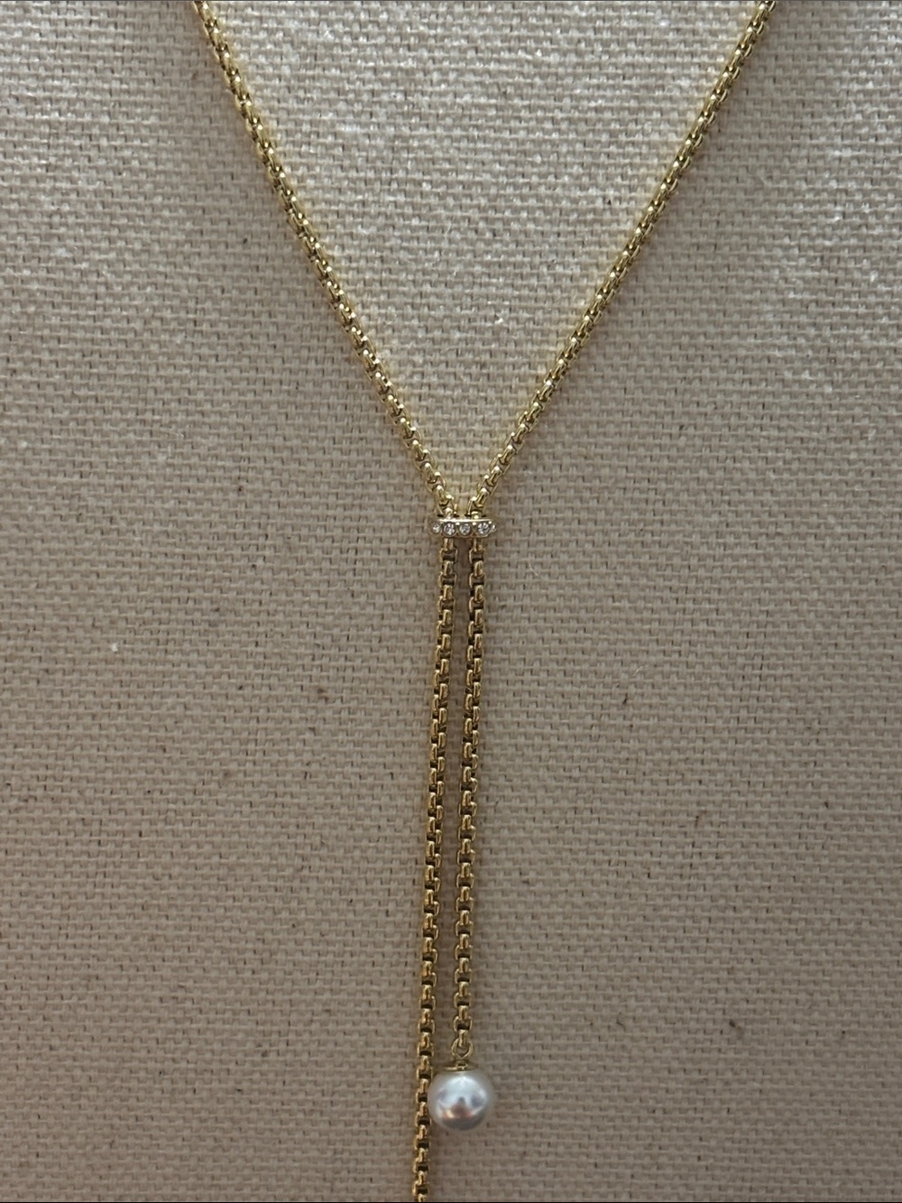 Michael Kors Gold-Tone Pearl Drop Y Necklace - Elegant Women’s Jewelry adj. - Picture 5 of 6